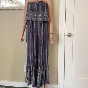 Off shoulder ribbed waist flare bottom pant romper medium. Never worn